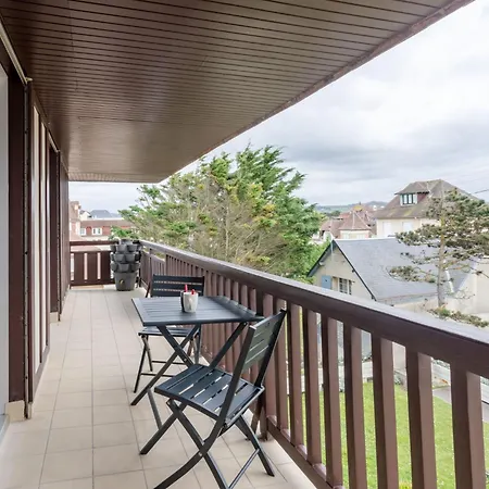 Апартаменты La Voilerie By Interhome *